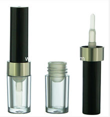 China Cosmetic plastic lip gloss tubes, cosmetic lip gloss tubes supplier