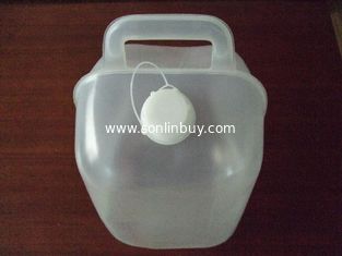 China 5L 1Gallon Collapsible Water Container, 5L Collapsible LDPE Jerry Can with handle supplier