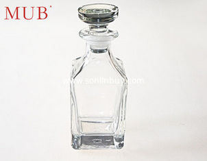 China 150ml square glass bottle aromatherapy Glass perfume bottles High-grade volatile bottles supplier